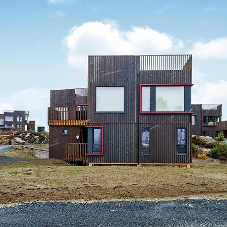 3 Bedroom Cozy In Holiday home Sondeled