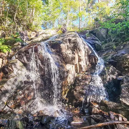 3 Bedroom Cozy In Sondeled