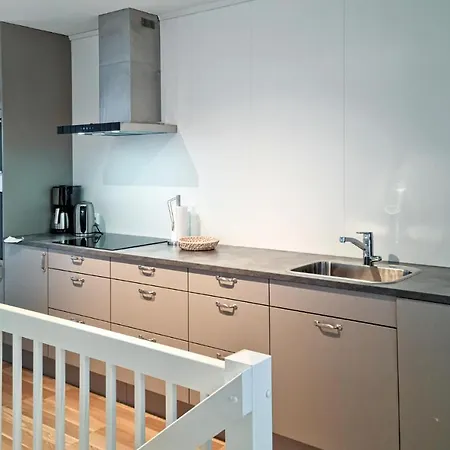 3 Bedroom Cozy In