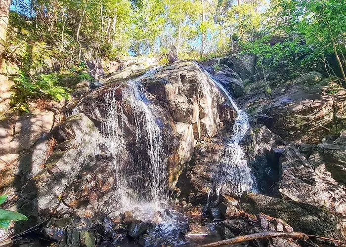 3 Bedroom Cozy In Sondeled