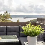 3 Bedroom Cozy In Holiday home Sondeled