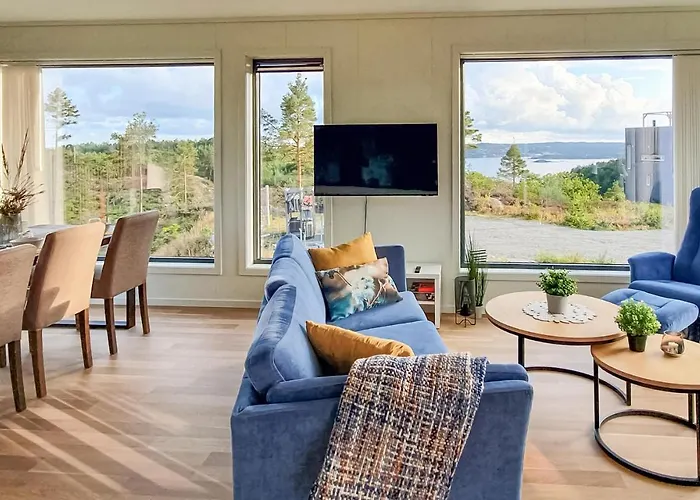 3 Bedroom Cozy In